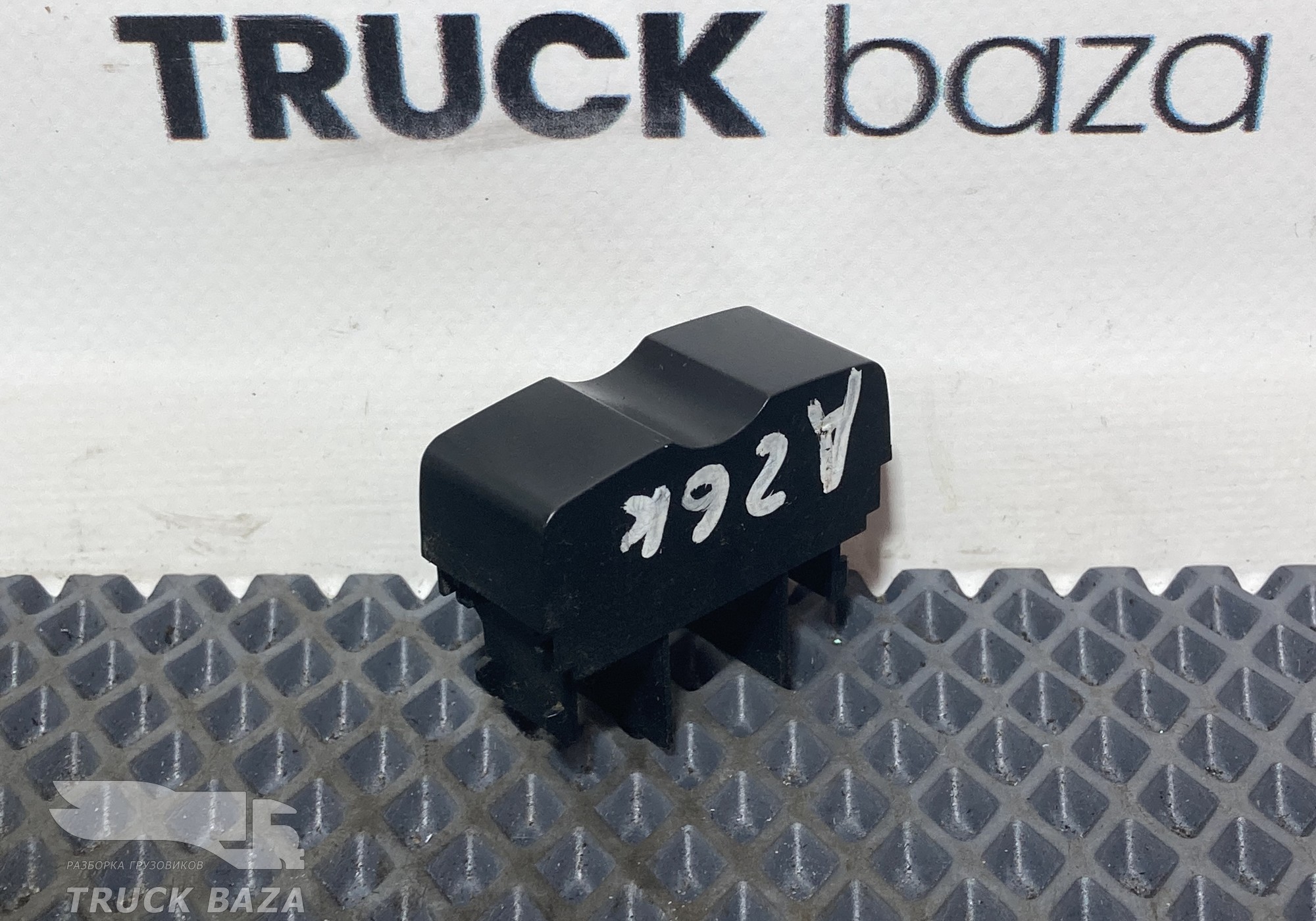 9435450003 Заглушка кнопки для Mercedes-Benz Actros MP3 (с 2008)