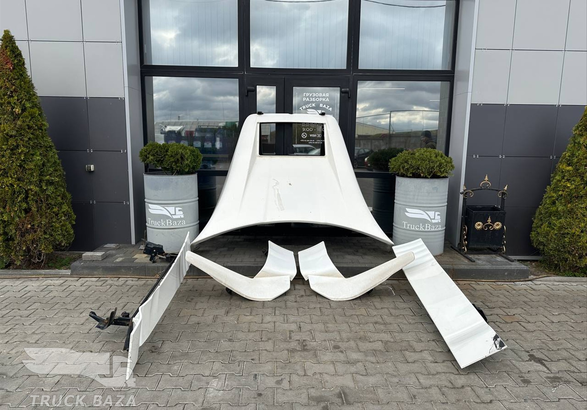 81629100265 Комплект спойлеров для Man TGX II (с 2012)