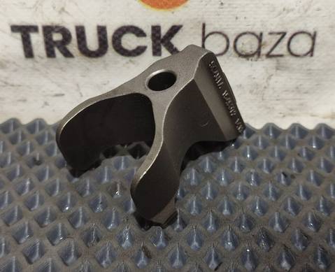 1549072 Кронштейн форсунки топливной для Scania