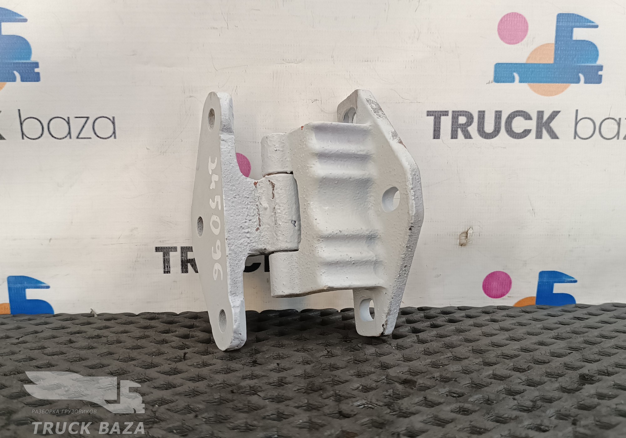 AZ1642210009 Петля двери для Volvo FE/FL FL10 (с 1985 по 1998)