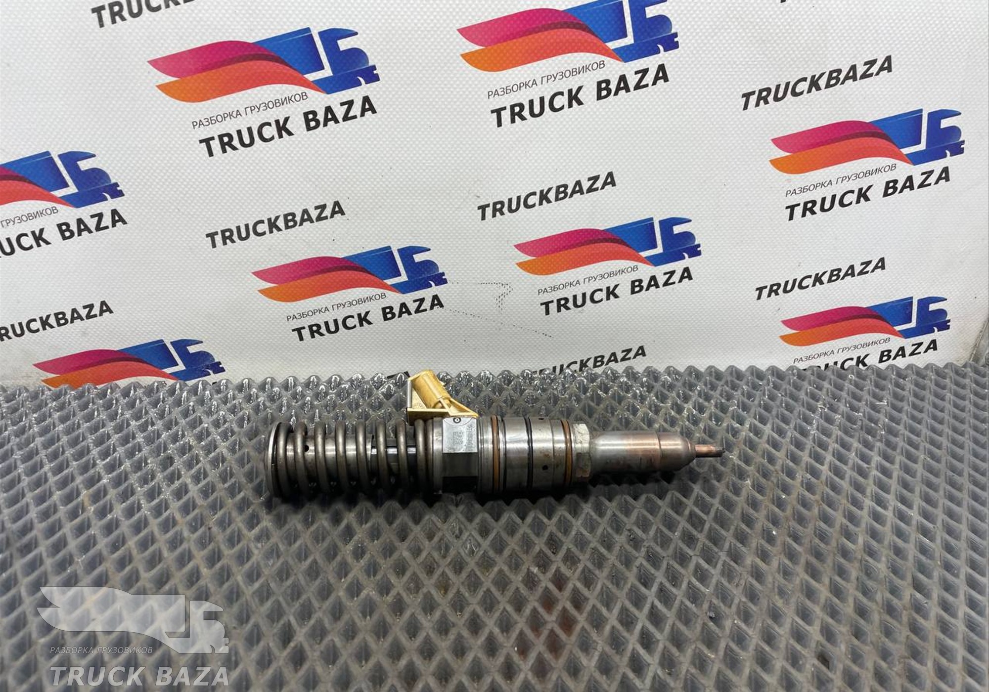 504287070 Форсунка топливная для Iveco Stralis I (с 2002)