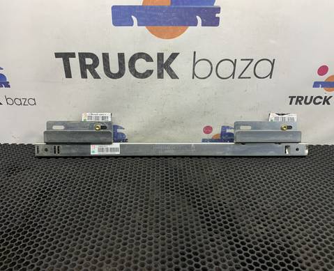 711W626450011 Кронштейн стекла левый для Sinotruk Howo T5G