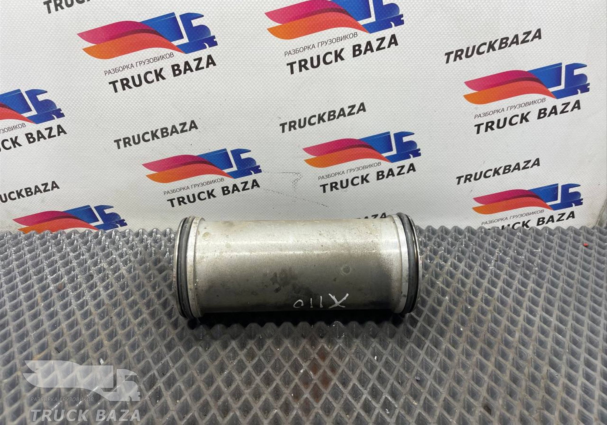 1899803 Патрубок интеркулера для Daf XF106 (с 2012)