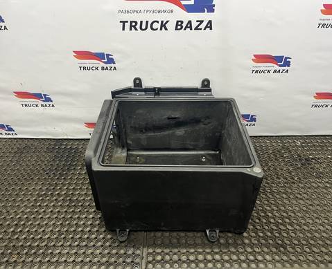 549015417102 Ящик вещевой правый для КАМАЗ 54901