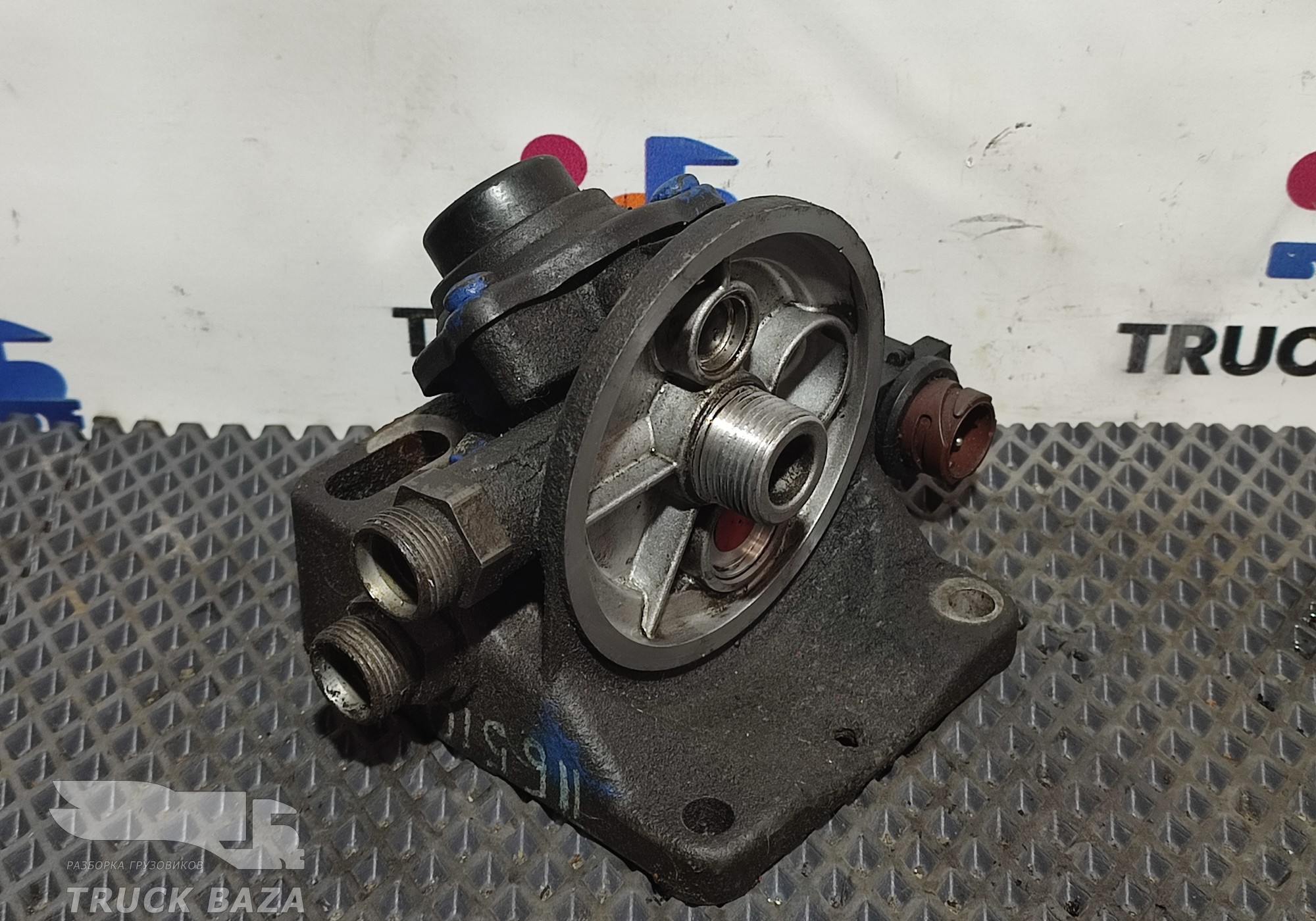 1828070 Сепаратор топливный