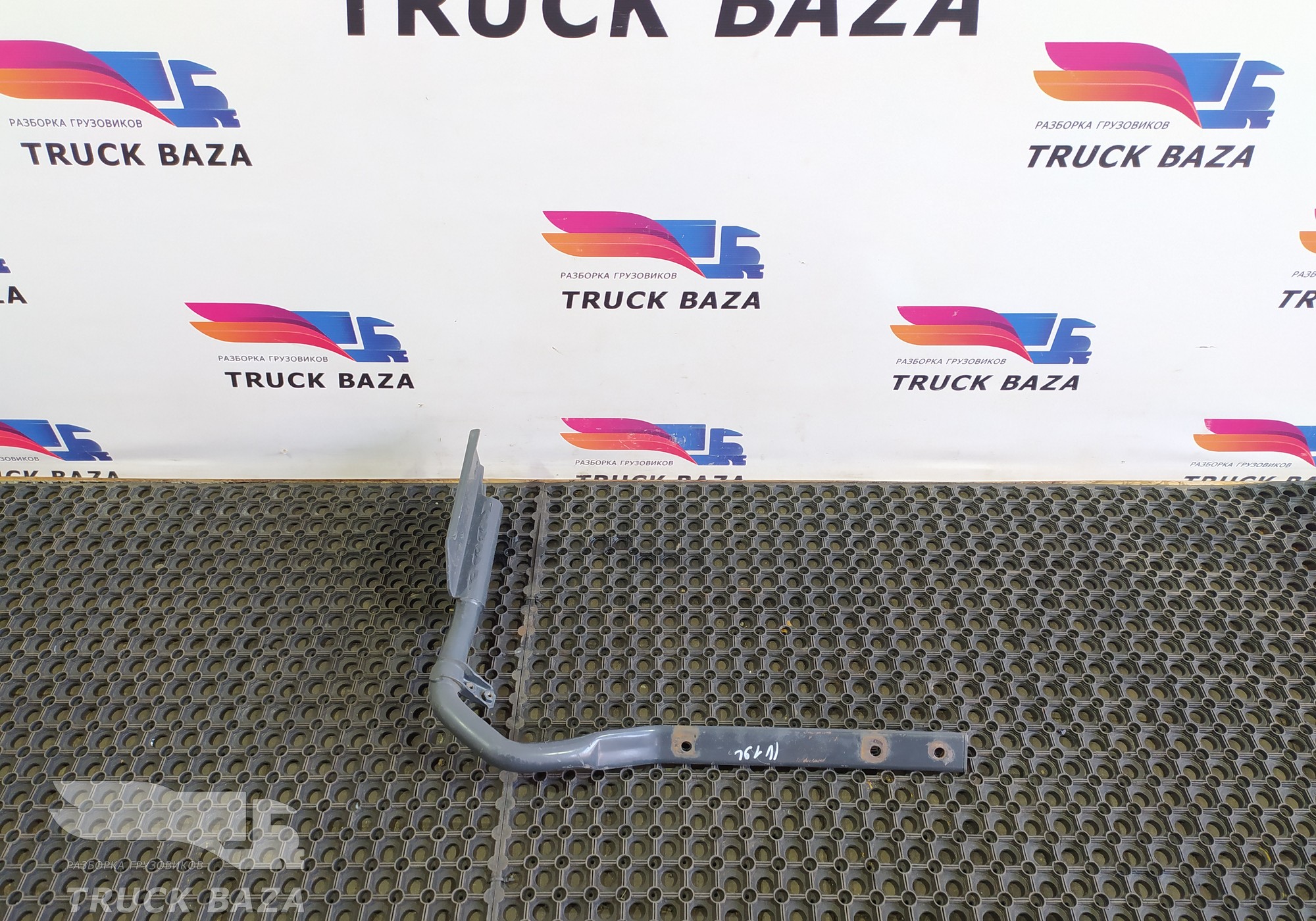 41272556 Кронштейн крыла переднего верхний для Iveco Stralis