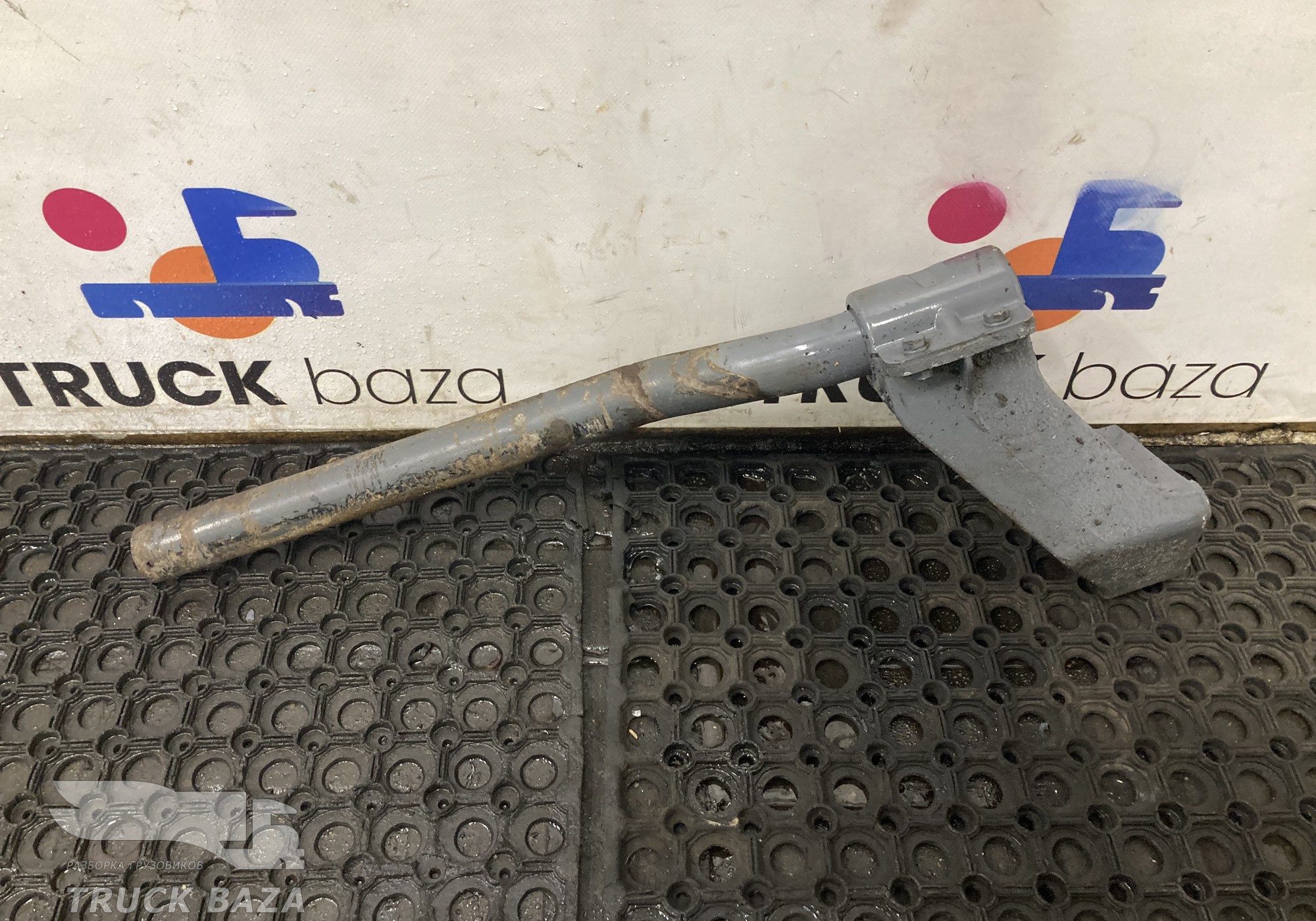 1371224 Кронштейн крыла заднего для Daf XF105 (с 2005)