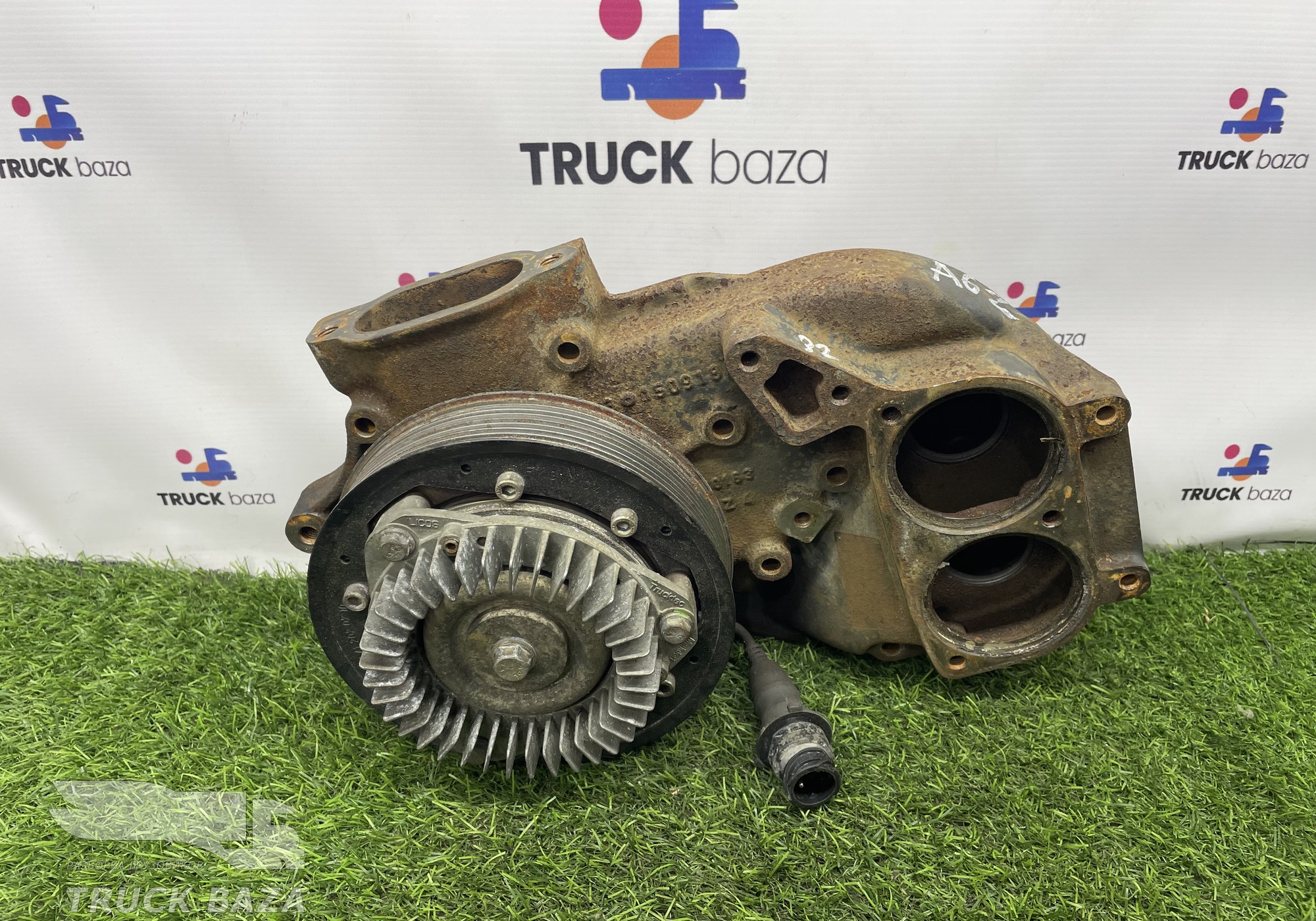 5412001801 Насос водяной (помпа) для Mercedes-Benz Actros MP3 (с 2008)