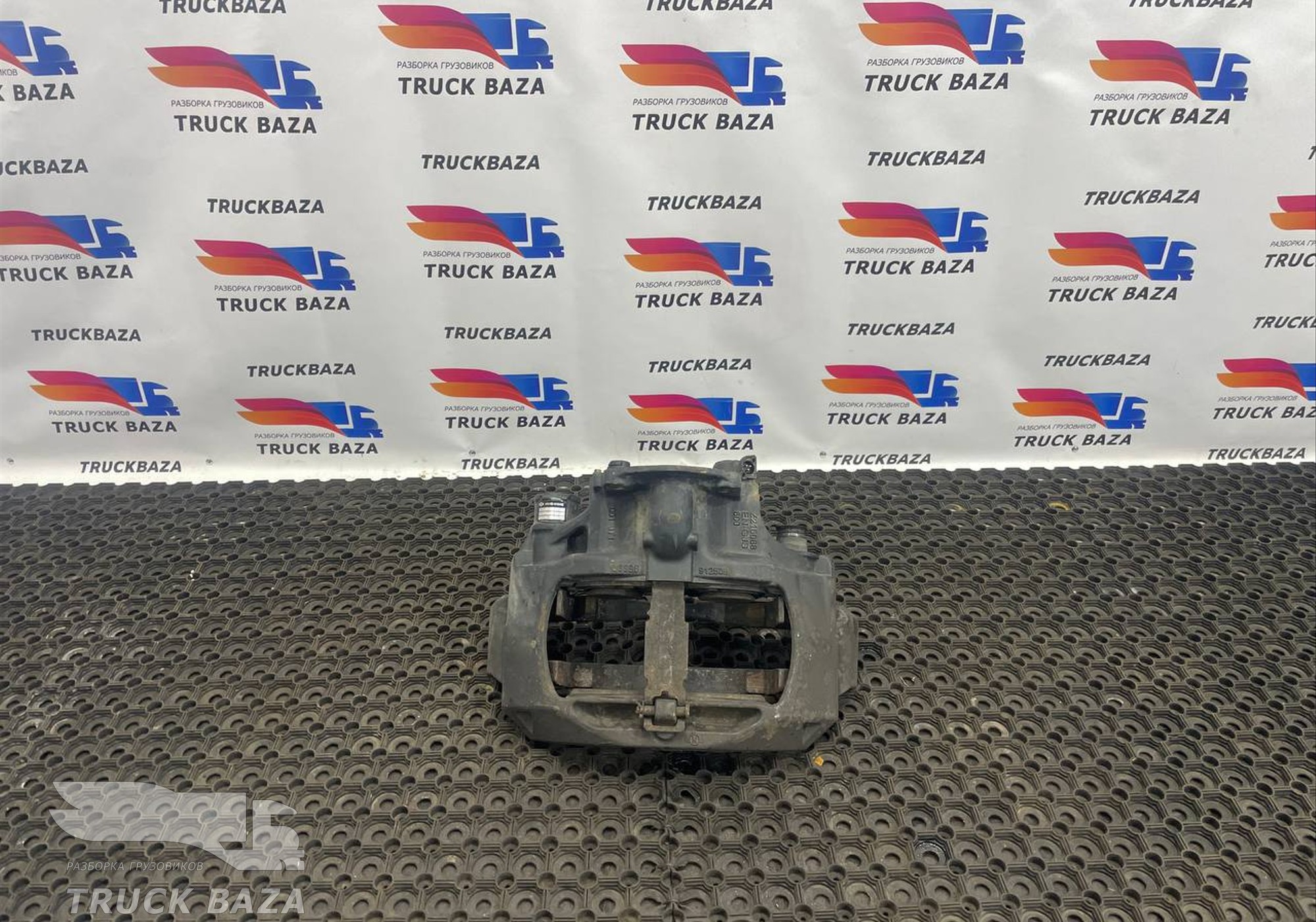 K171782 Суппорт передний правый для КАМАЗ 54901