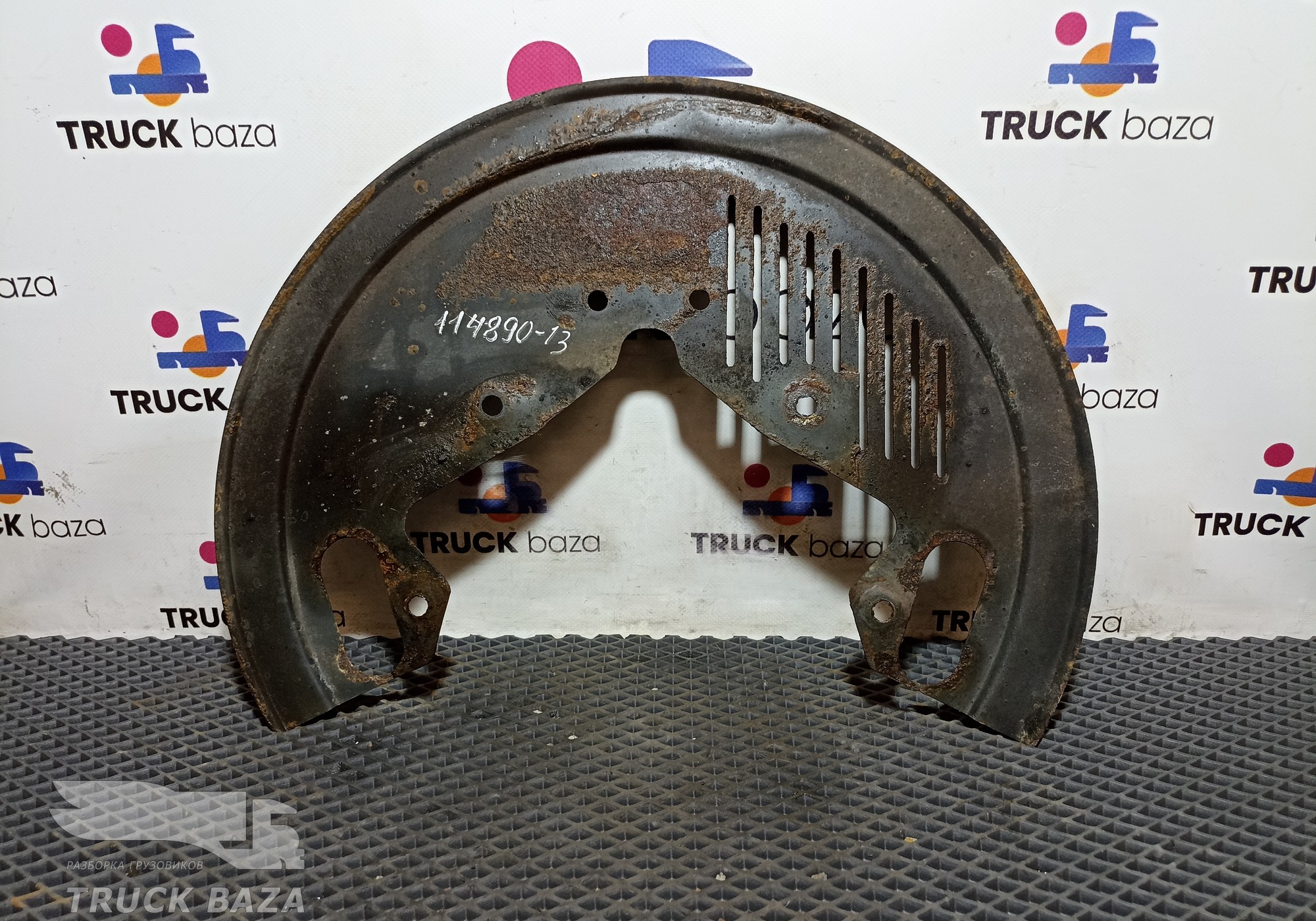 A9444230620 Пыльник тормозного диска правый для Mercedes-Benz Axor
