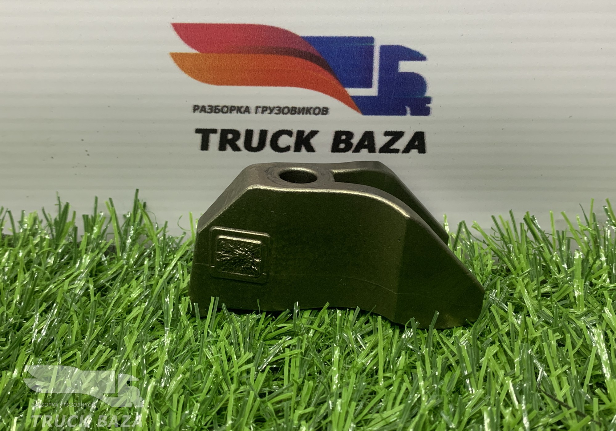 1791123 Кронштейн форсунки топливной