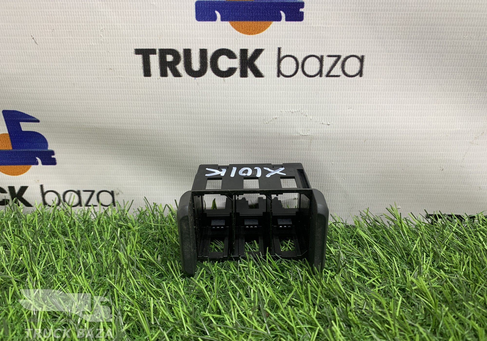 2127851 Блок кнопок для Daf XF106 (с 2012)