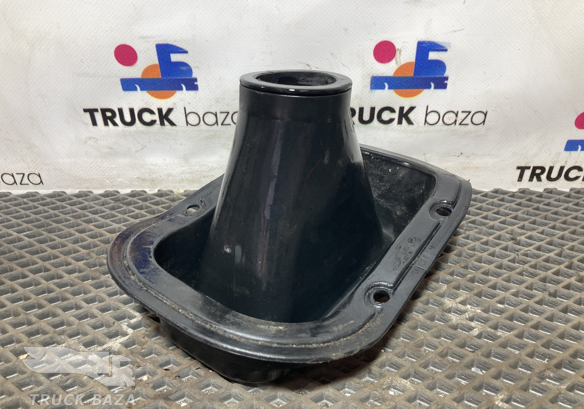 Кожух рулевого кардана для Sinotruk Sitrak C7H