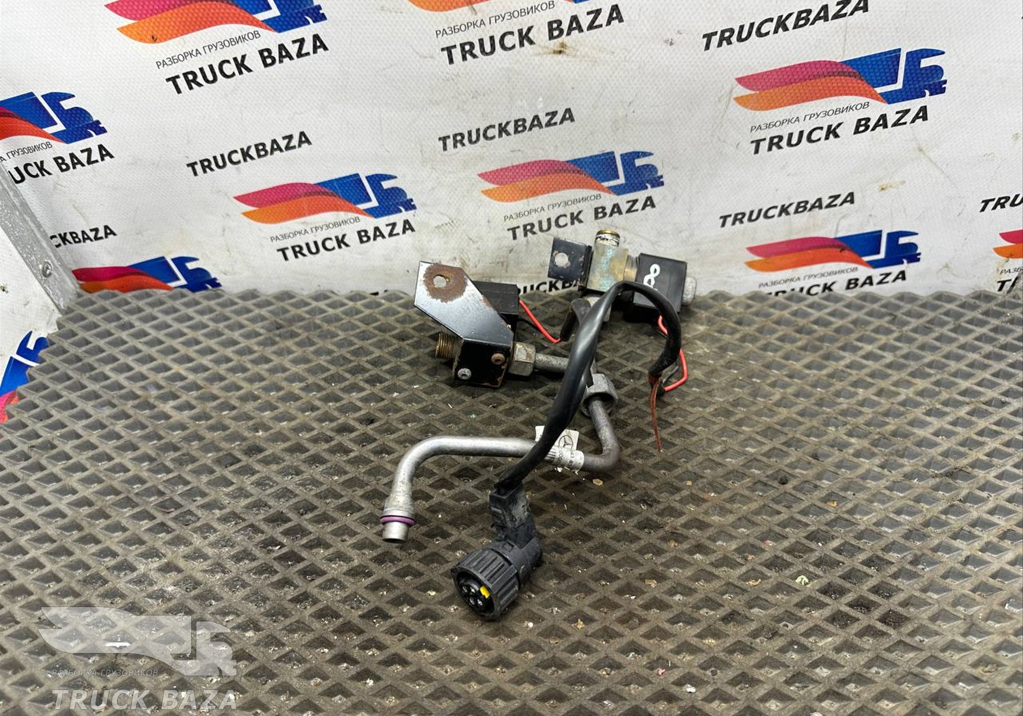 9438301277 Трубка кондиционера для Mercedes-Benz Actros MP3 (с 2008)