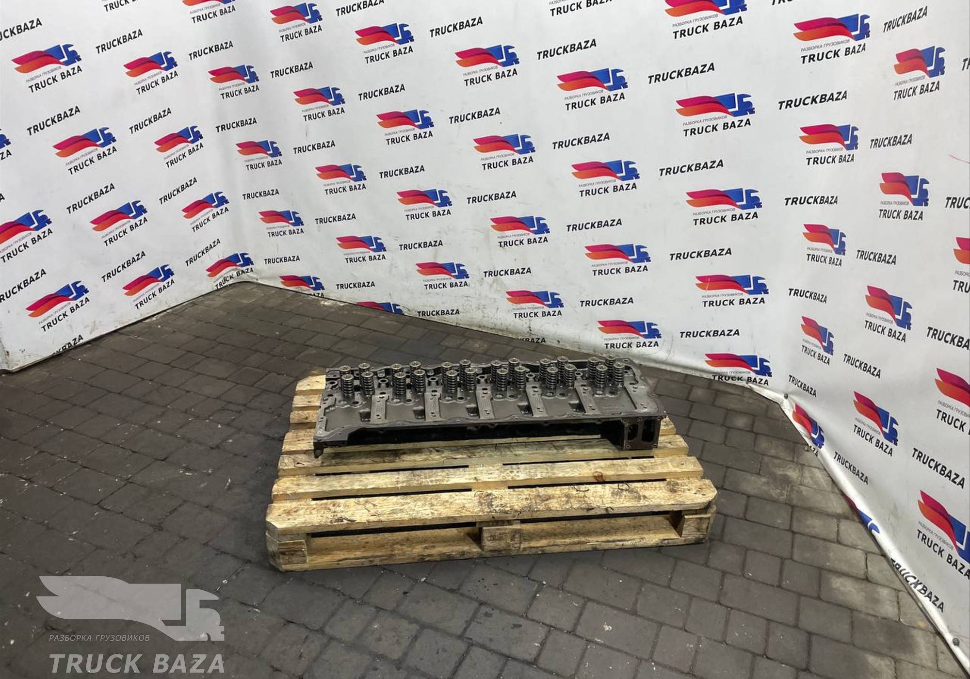 7422083486 Головка блока цилиндров