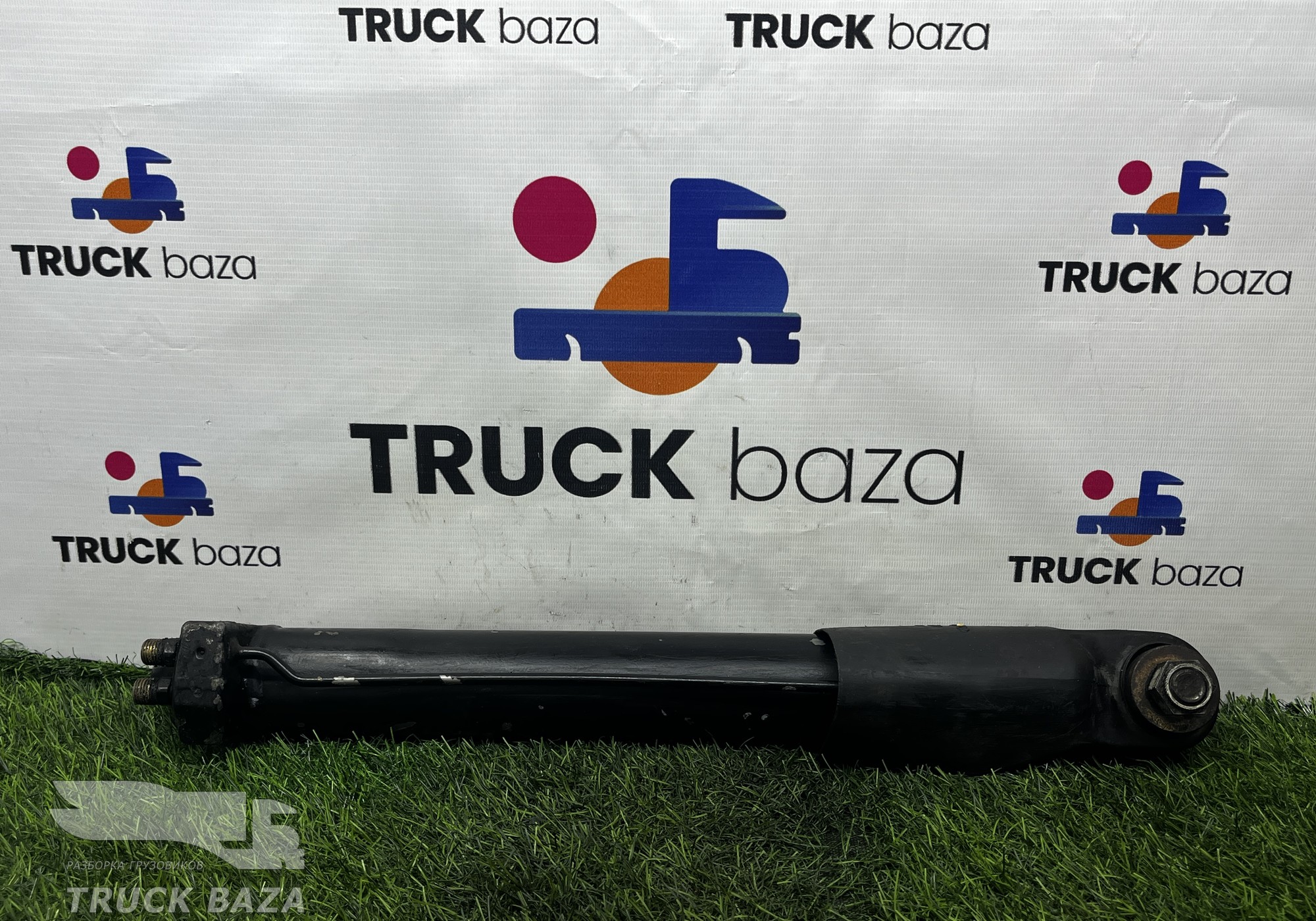 1075457 Цилиндр подъёма кабины