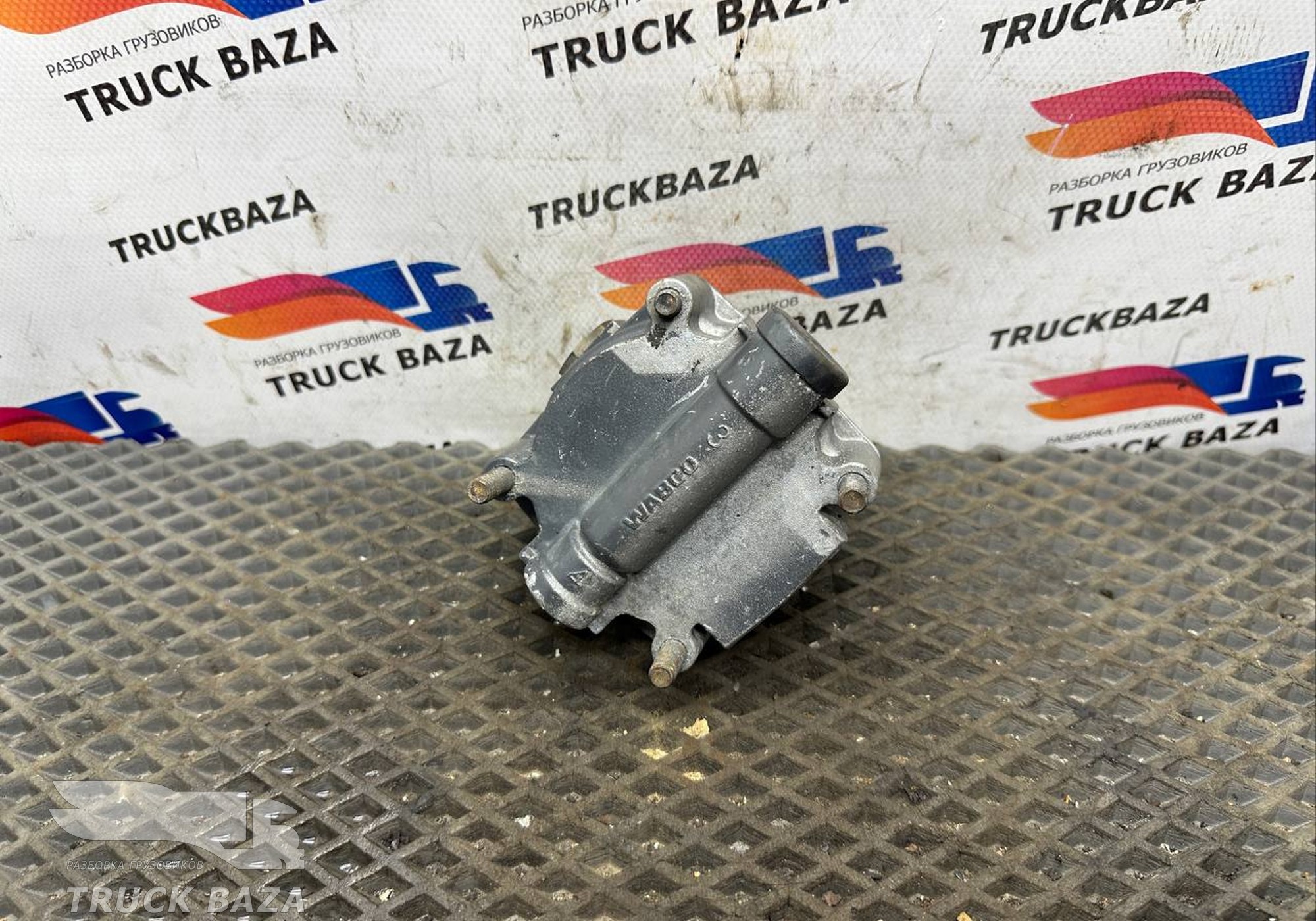 0054299544 Клапан ускорительный для Mercedes-Benz Actros New Actros MP4 (с 2011)