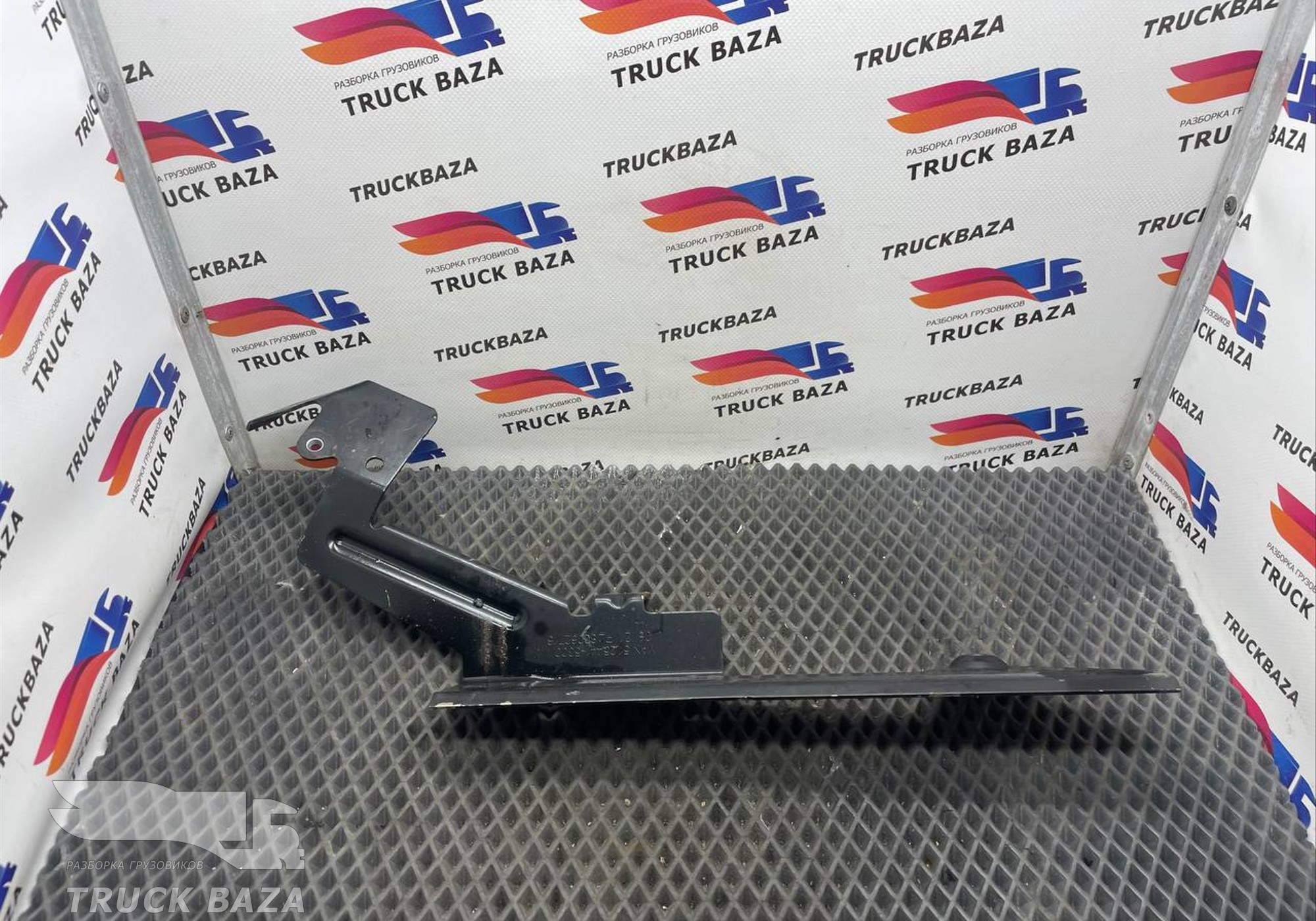 51254415300 Кронштейн проводки для Man TGX TG3 (с 2020)