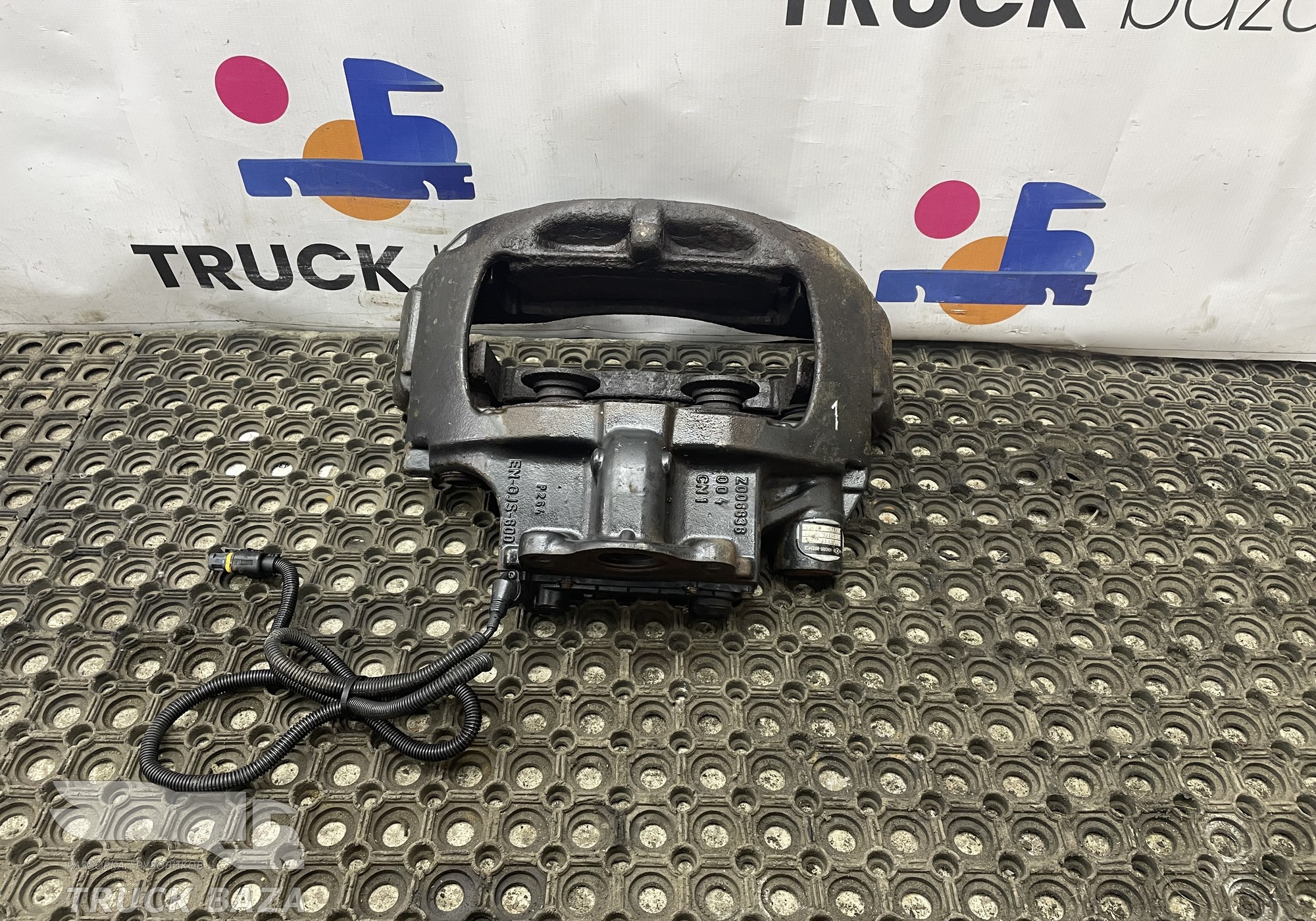 81508046607 Суппорт передний левый/задний правый для Man TGX II (с 2012)