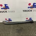 Накладка стойки лобового стекла левая для ПАЗ 3204