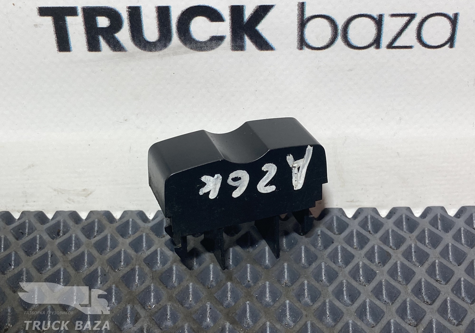 9435450003 Заглушка кнопки для Mercedes-Benz Actros MP3 (с 2008)