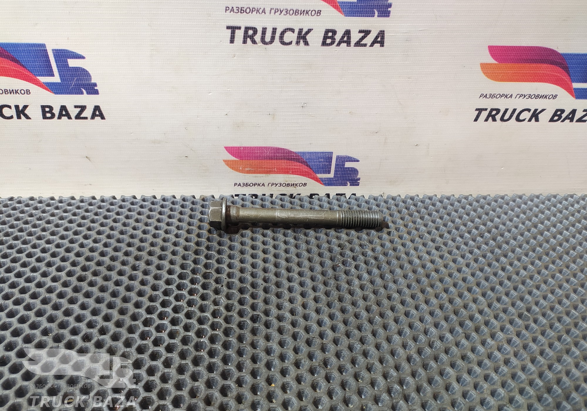 20412482 Болт вала рокеров для Volvo FH 2 (с 2002 по 2008)