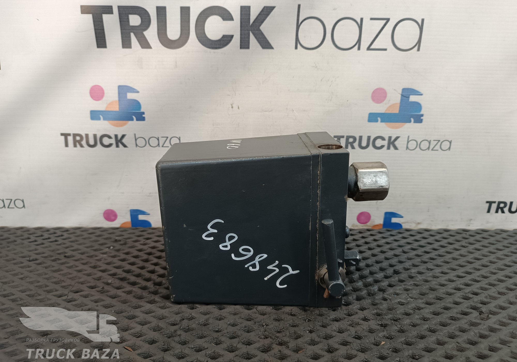 504173053 Насос подъёма кабины для Iveco Stralis II Hi-Way (с 2012)