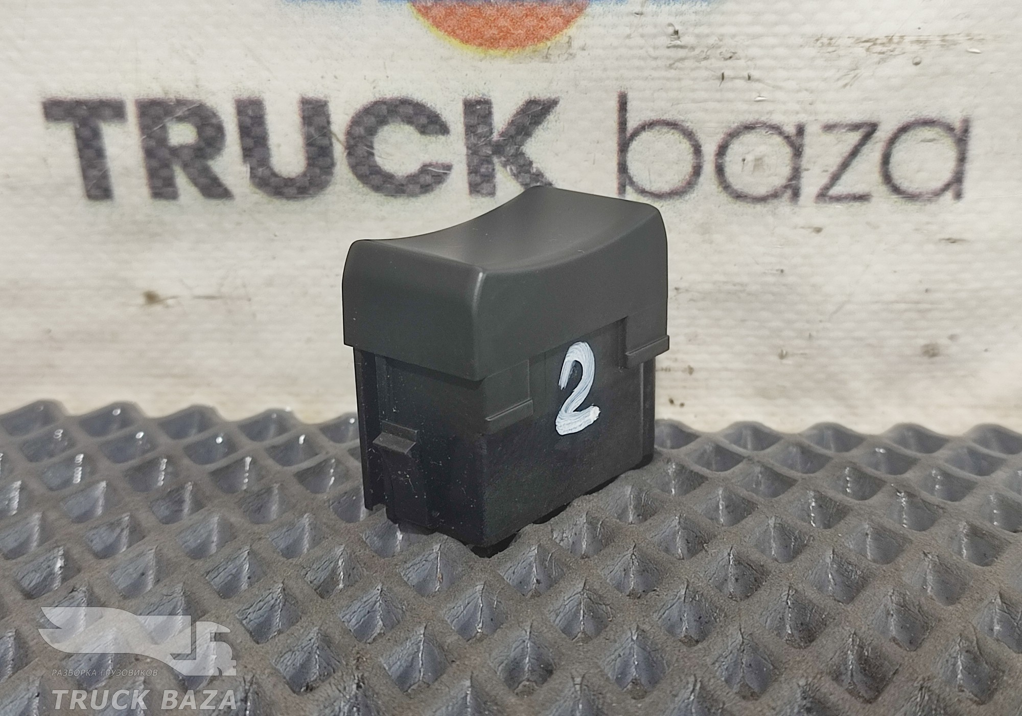 21211254 Заглушка кнопки для Volvo FH 4 (с 2012)