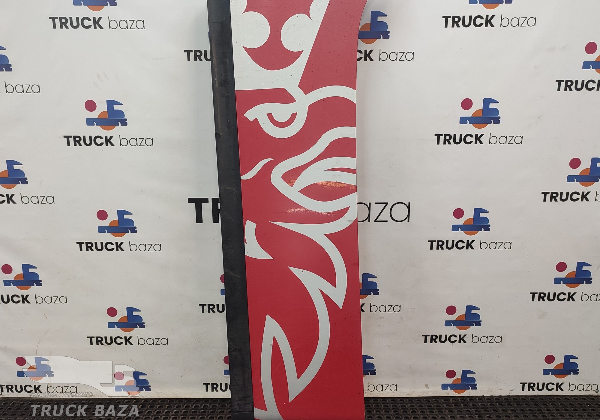 1532457 Спойлер кабины правый для Scania 5-series P (с 2004 по 2016)