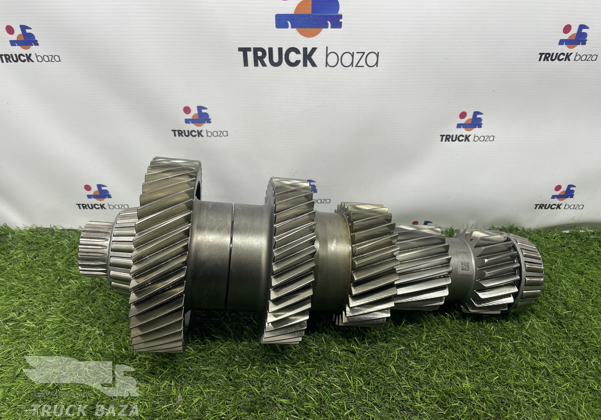 1358203237 Вал промежуточный АКПП левый в сборе ZF 12TX2620TD для КАМАЗ 54901