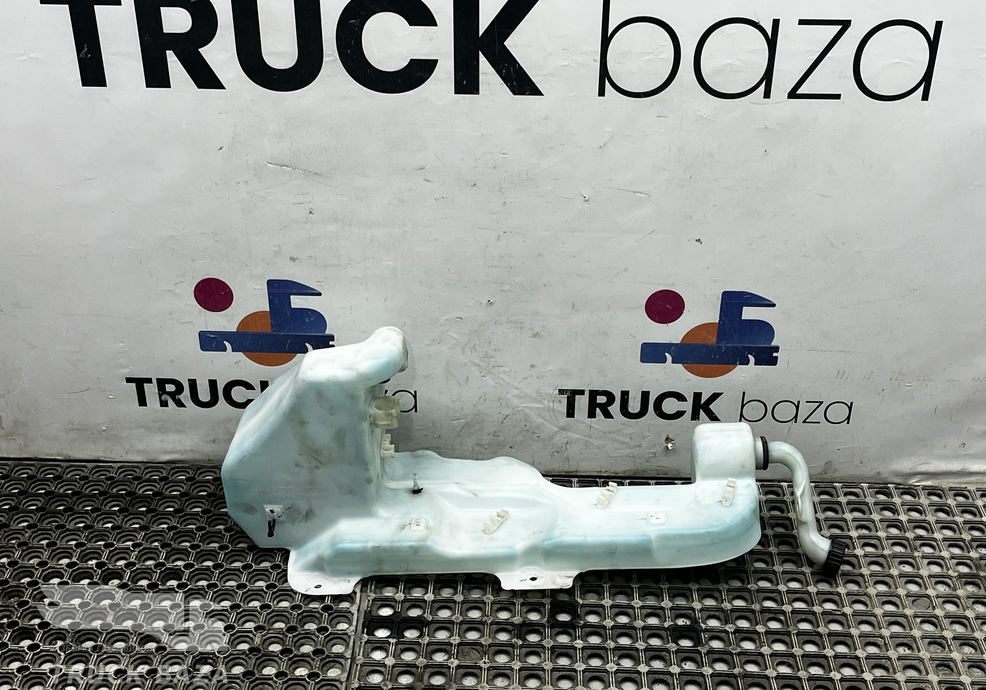 A9438690320 Бачок омывателя лобового стекла