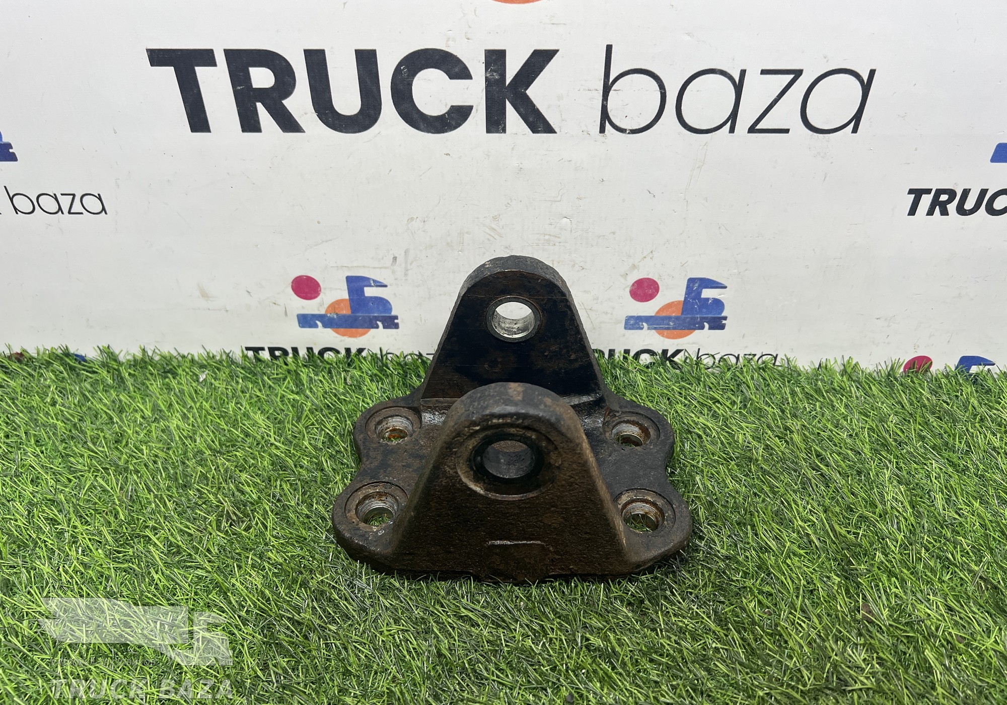 652052902444 Кронштейн рессоры передней для КАМАЗ 5490 (с 2013)