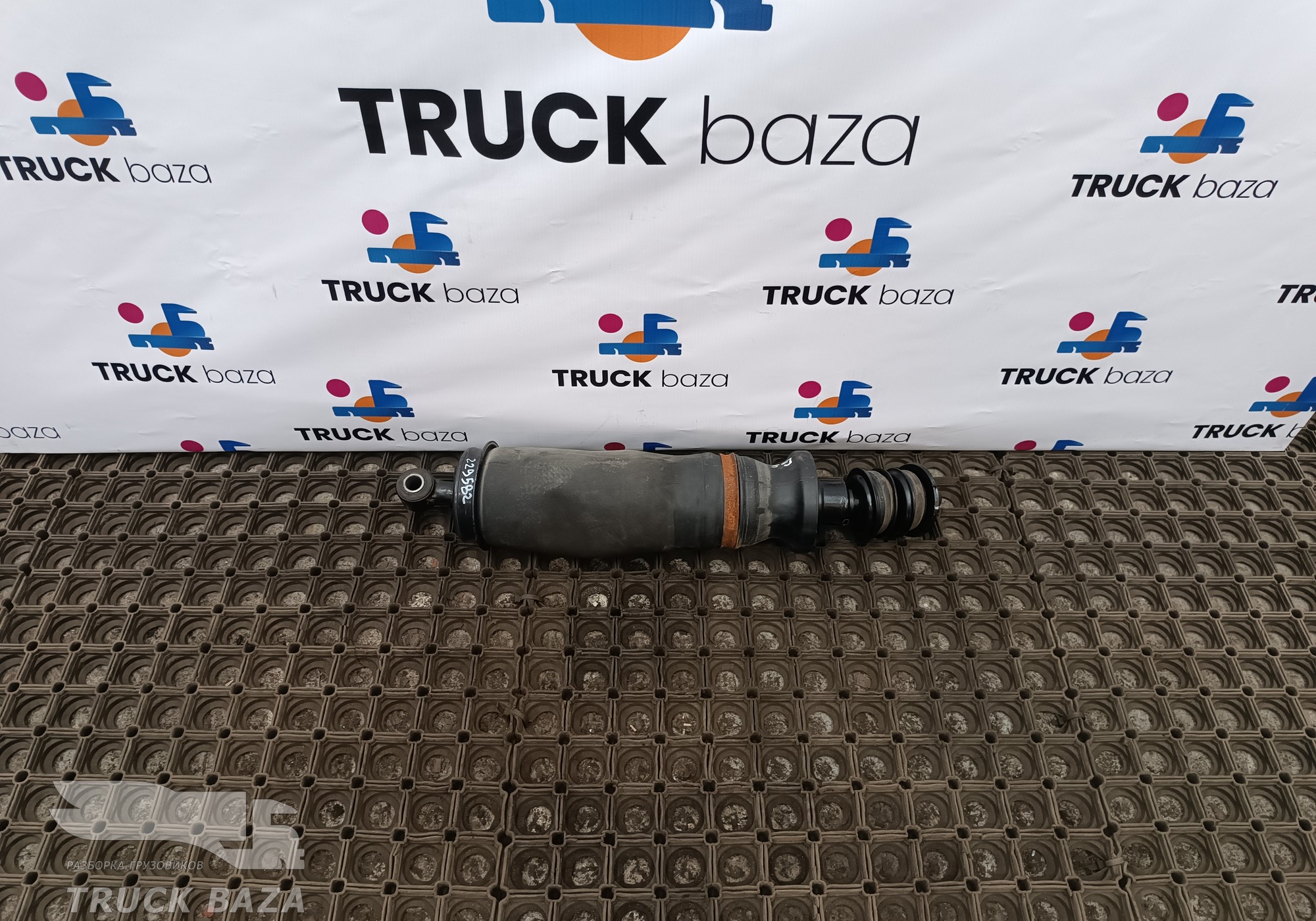 5001185C6209 Амортизатор кабины задний для DongFeng GX DFH4180