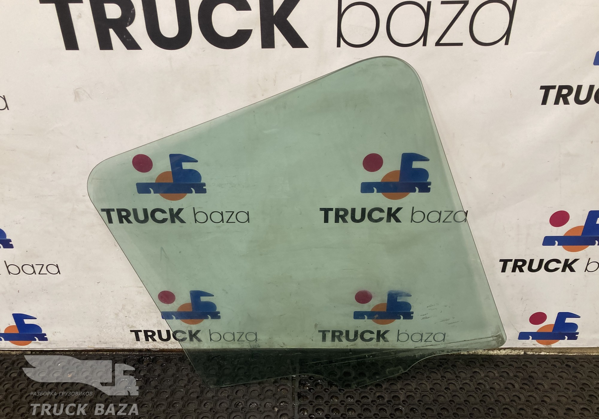 2506371 Стекло двери левой для Scania 6-series G (с 2016)