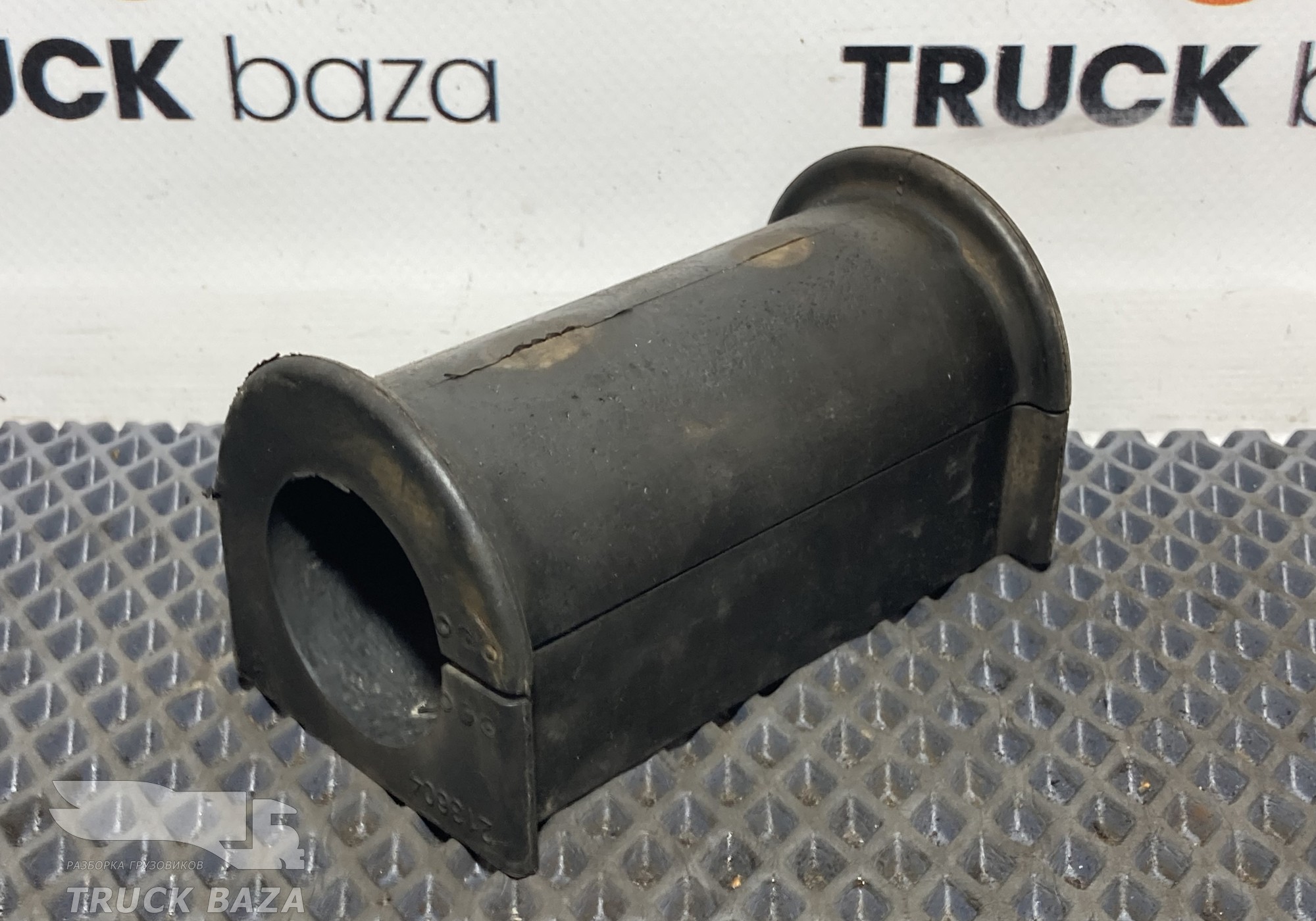 213604 Втулка переднего стабилизатора
