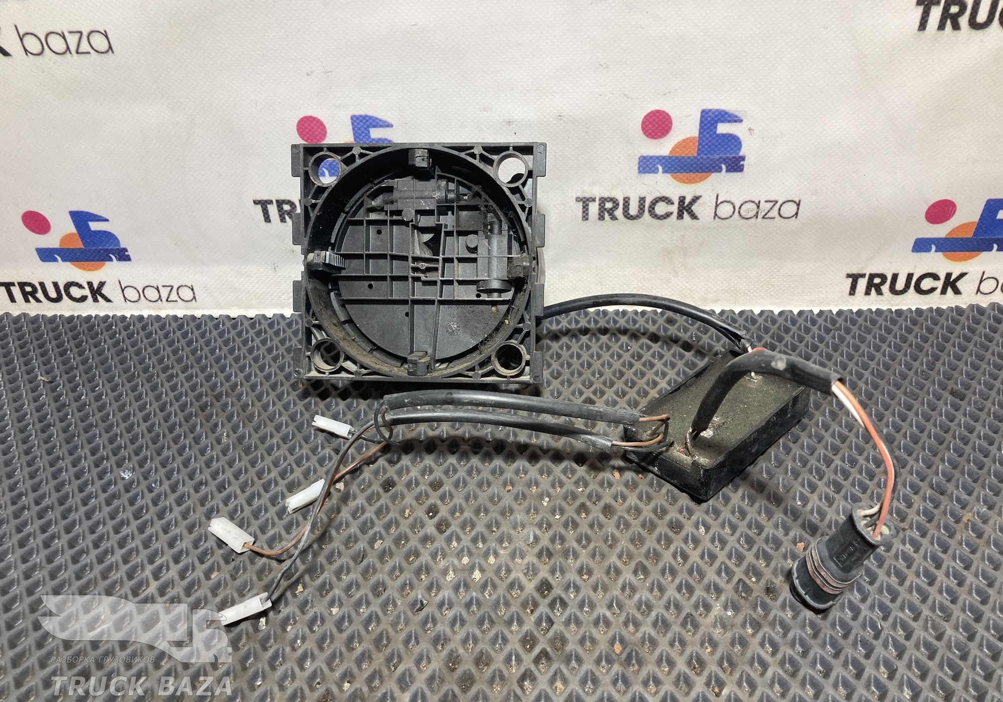 085752024 Привод зеркала для Man TGX II (с 2012)