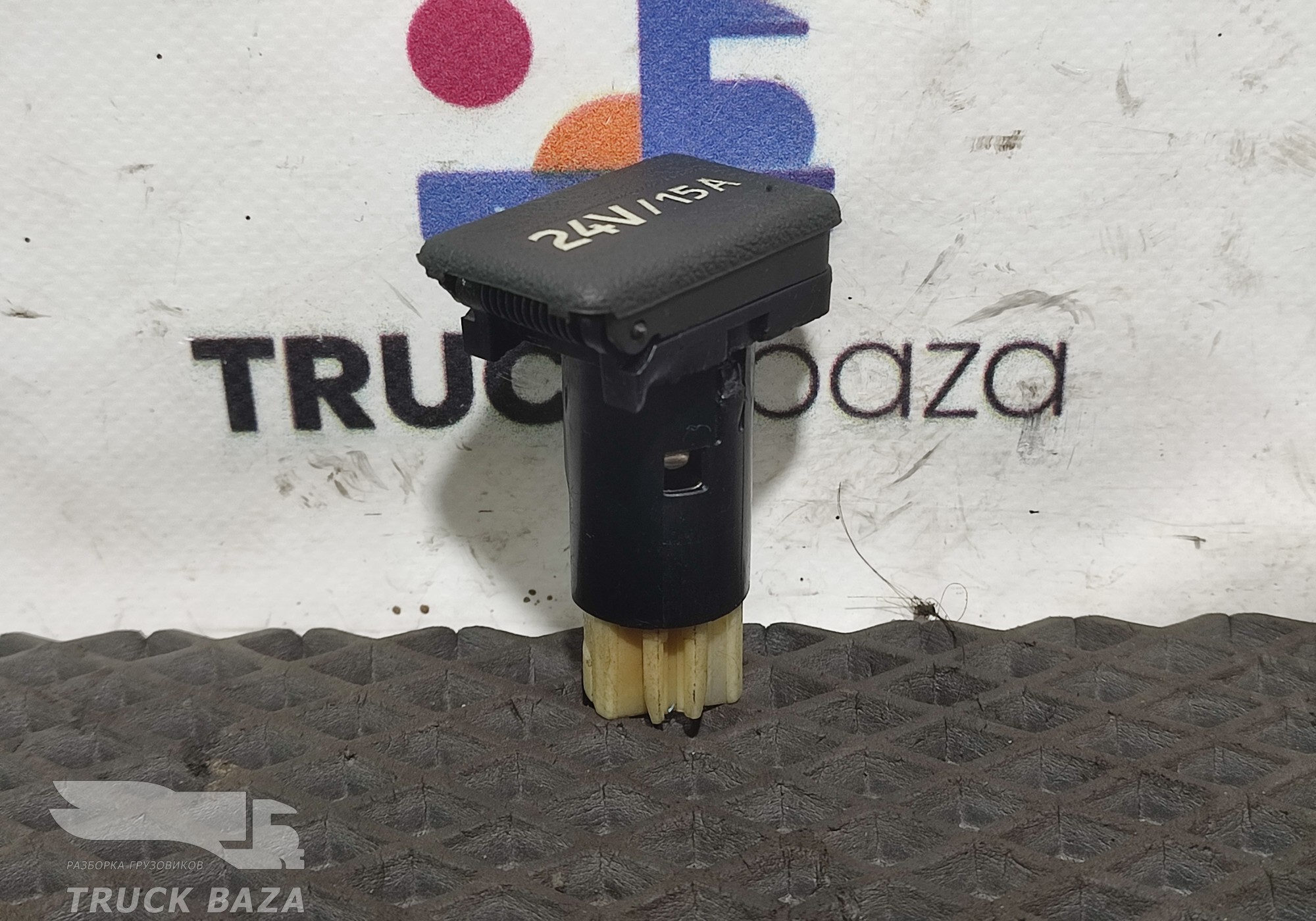 5010589191 Гнездо прикуривателя для Renault Premium II (с 2005 по 2013)