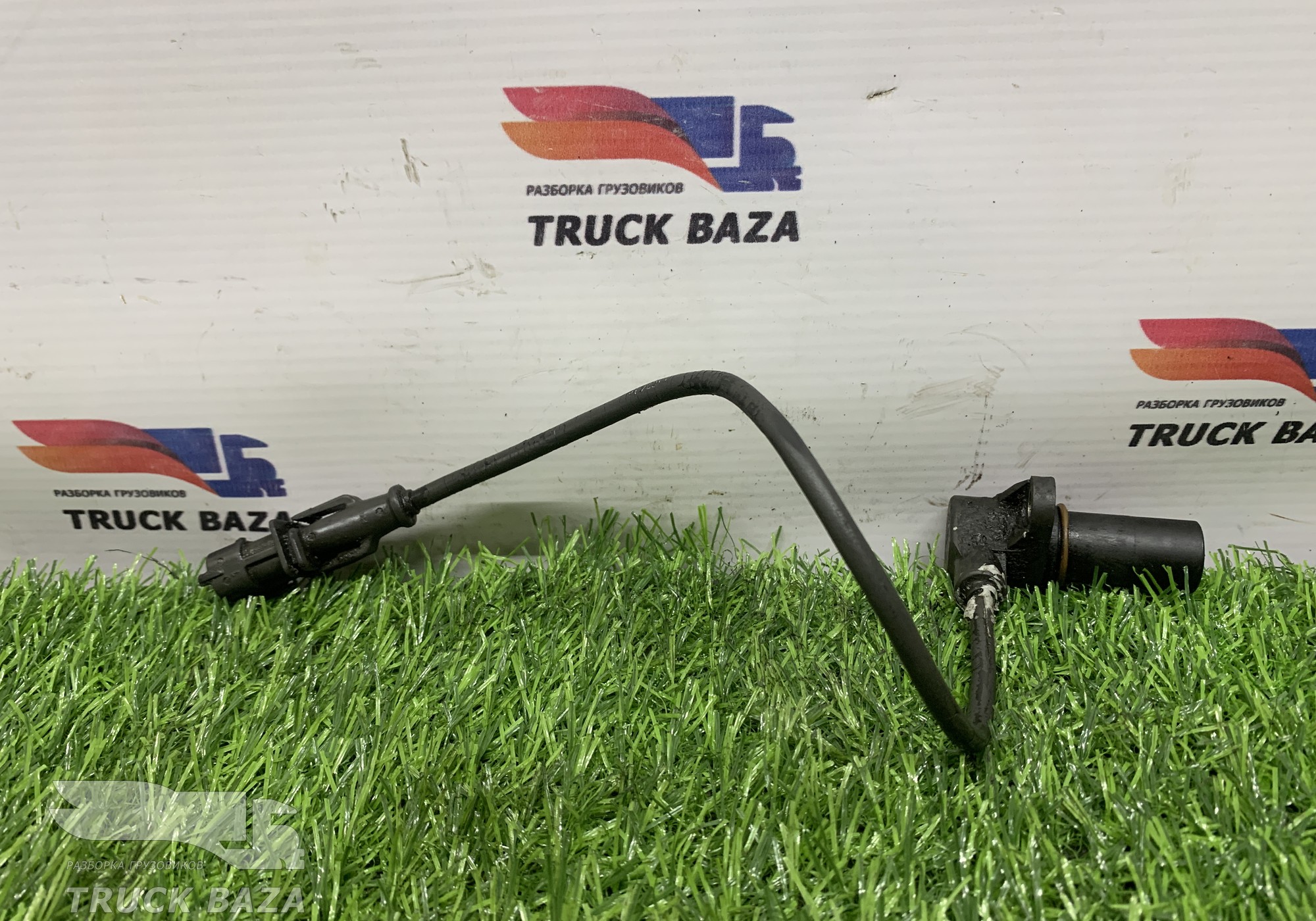 0281002676 Датчик положения распредвала