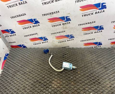 1369265 Датчик включения стопсигнала для Scania 4-series