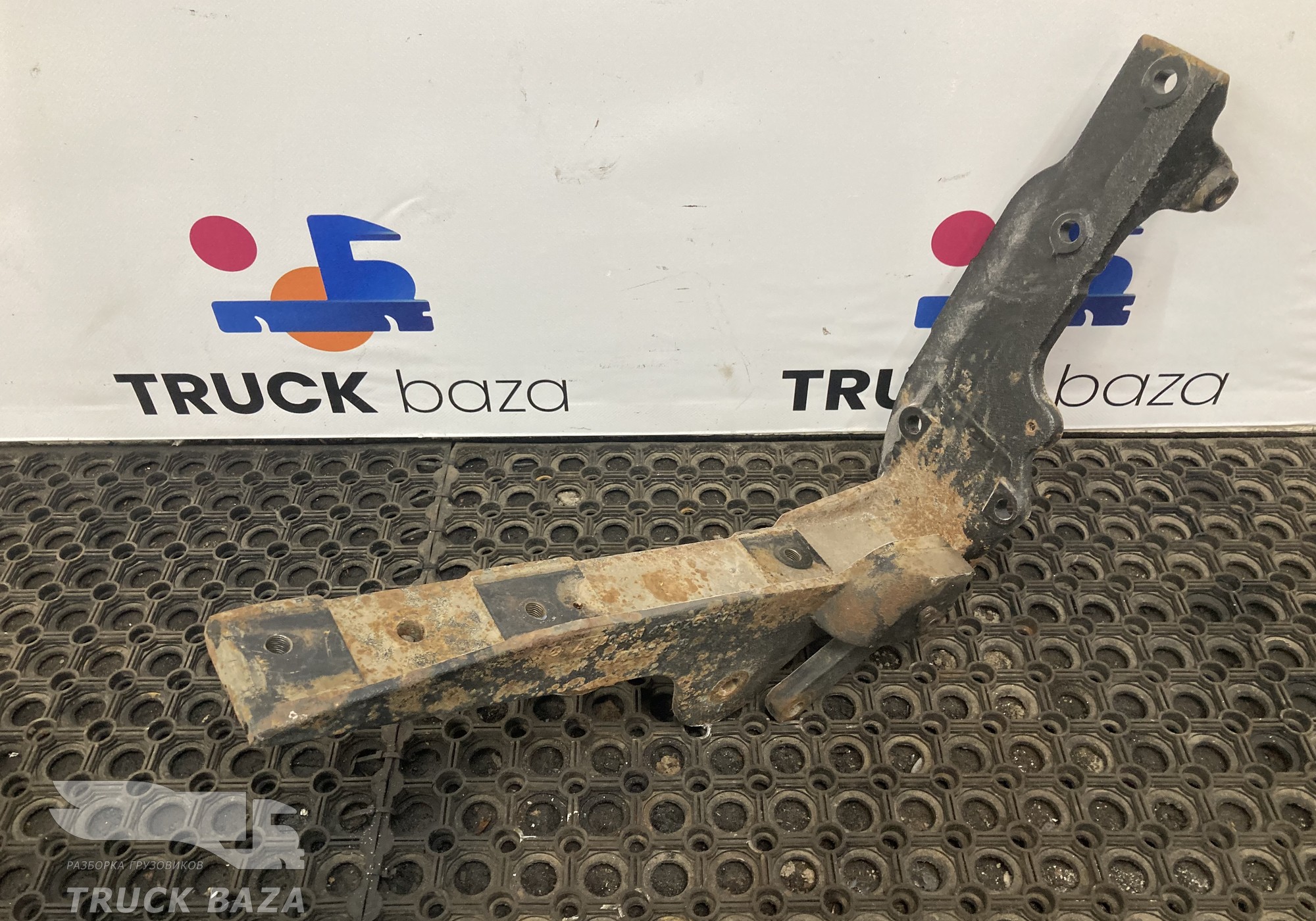 A9408914720 Кронштейн торсиона кабины правый