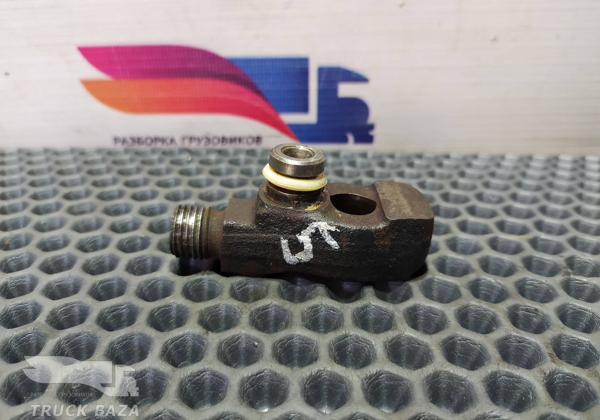 51103030989 Держатель топливной трубки для Man F2000 II Evolution / FE (с 1998 по 2001)