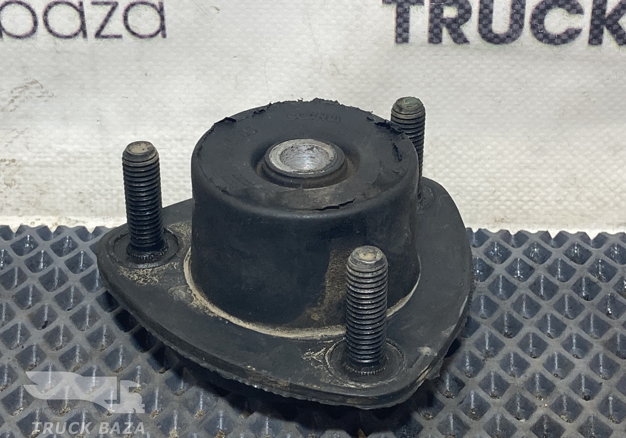 1343100 Опора переднего амортизатора верхняя