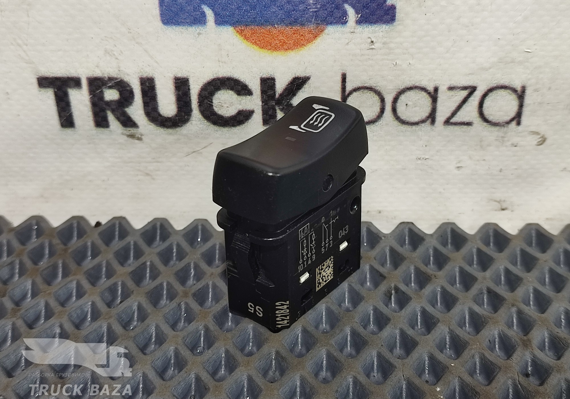 1421842 Кнопка обогрева зеркал