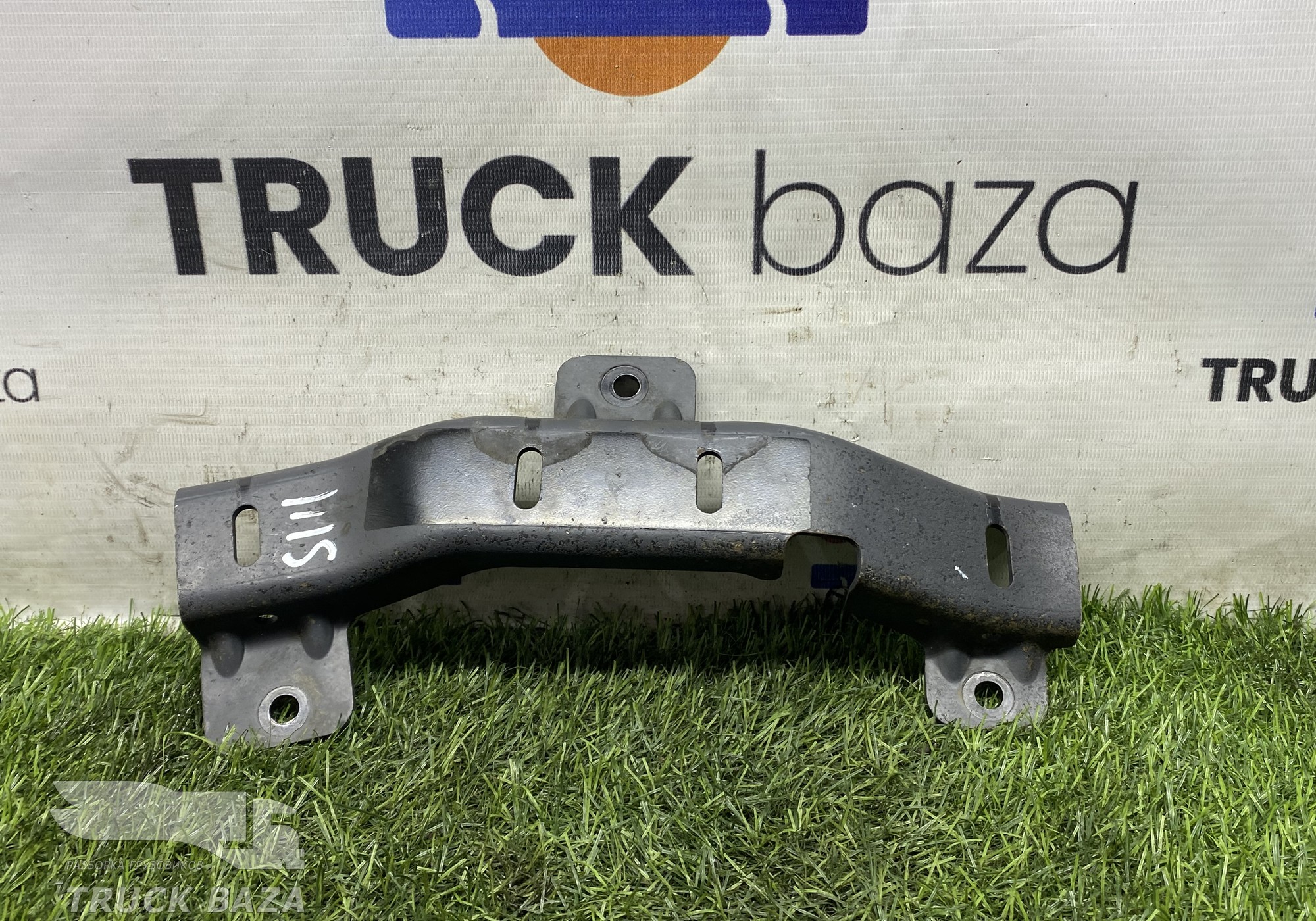 2224550 Кронштейн электропроводки кпп