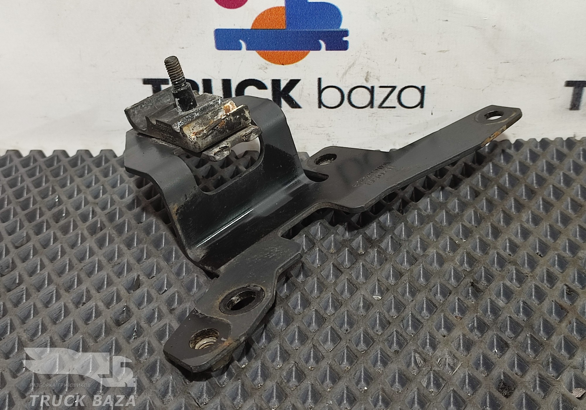 1930711 Кронштейн двигателя для Scania 6-series R (с 2016)