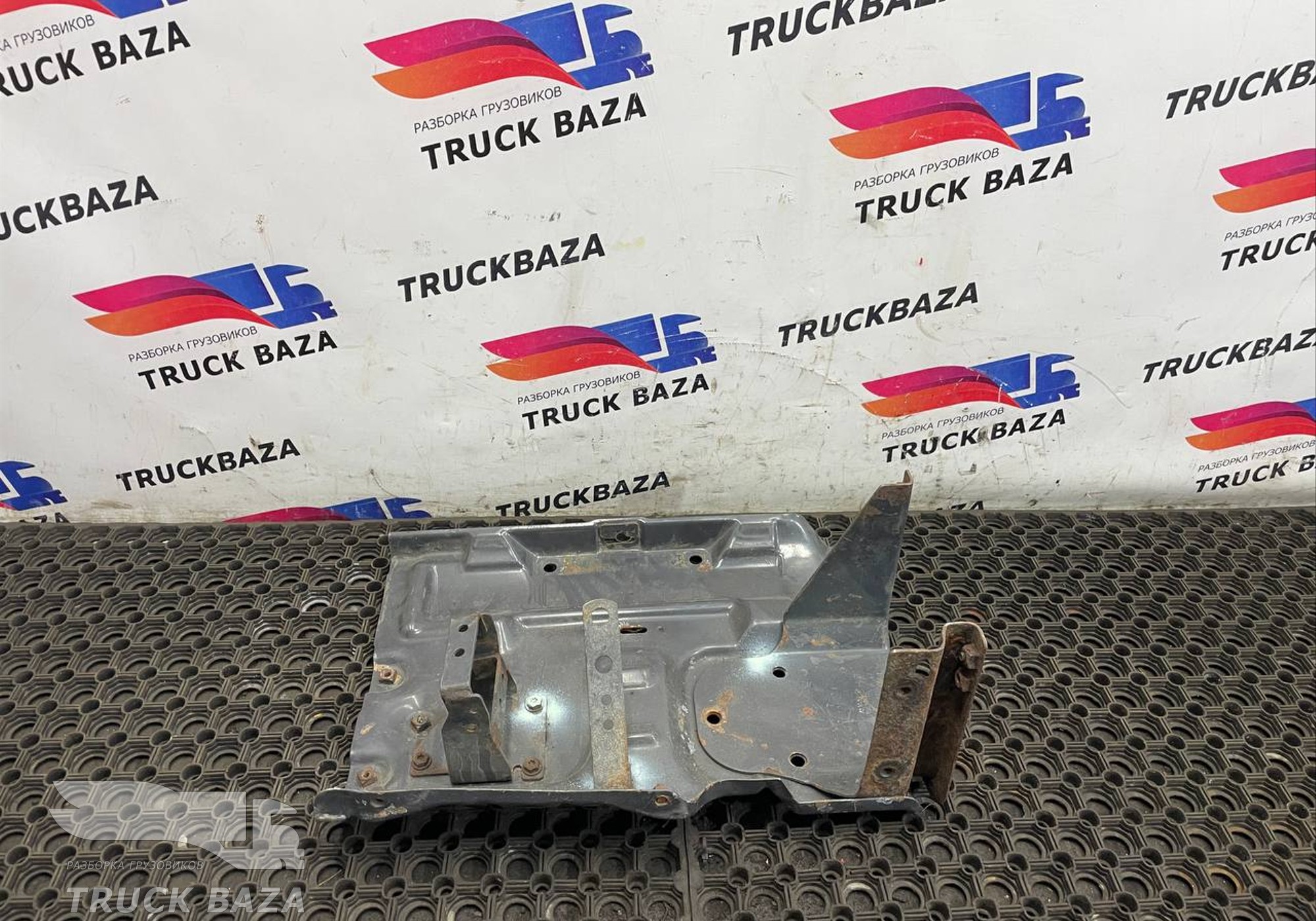 1544078 Кронштейн осушителя для Scania 4-series