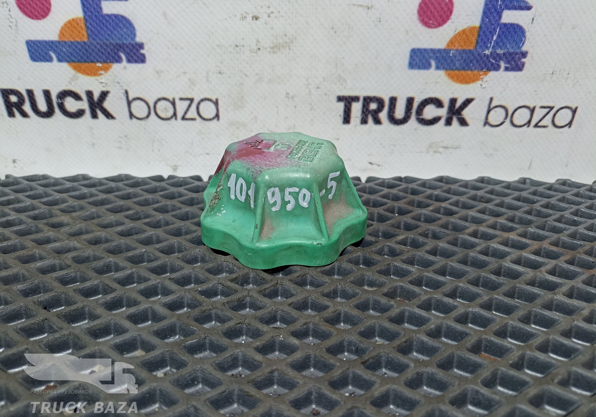 0000401908 Крышка расширительного бачка для Iveco EuroStar