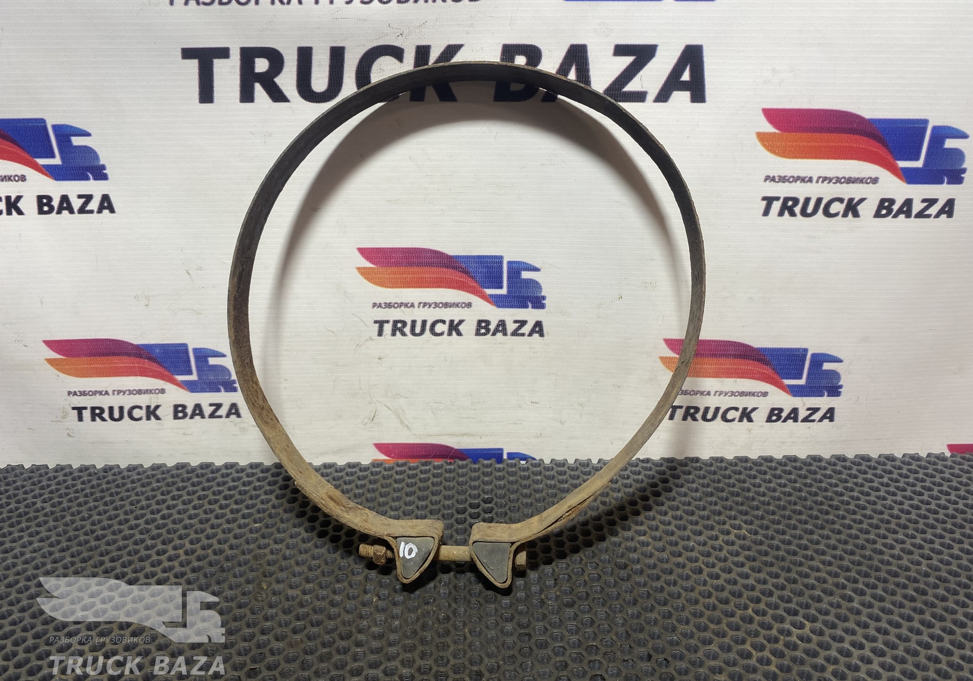 81974606037 Хомут ресивера для Man F2000