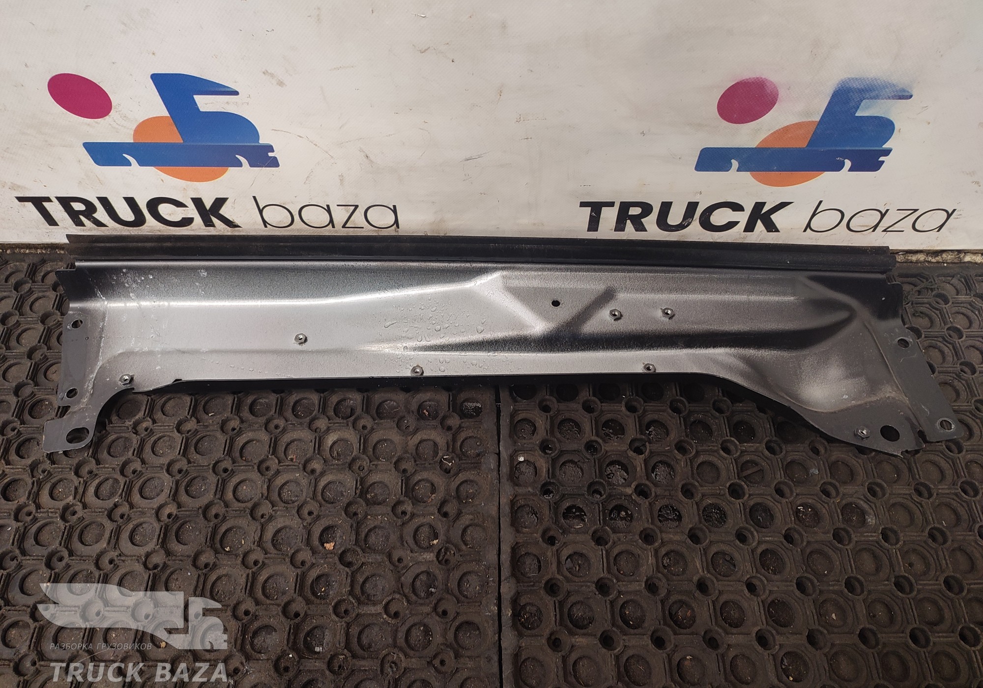 2045008 Усилитель двери правой для Scania 6-series G (с 2016)