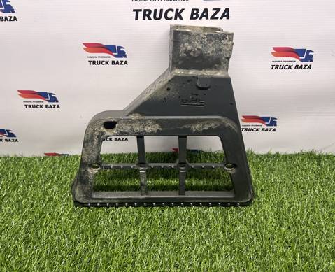 1641631 Кронштейн подножки правый для Daf XF95